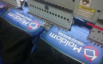 Kilka realizacji haft na ubraniach_10