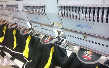 Kilka realizacji haft na ubraniach_1