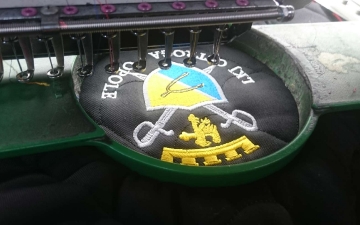 Kilka realizacji haft na ubraniach_9