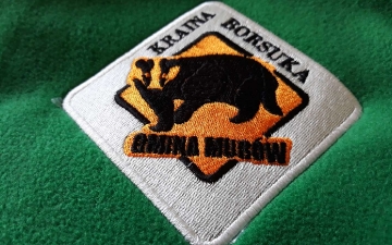 Naszywki, haft na ubraniach, Emblematy_1