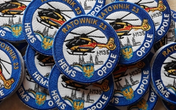 Naszywki, haft na ubraniach, Emblematy_2